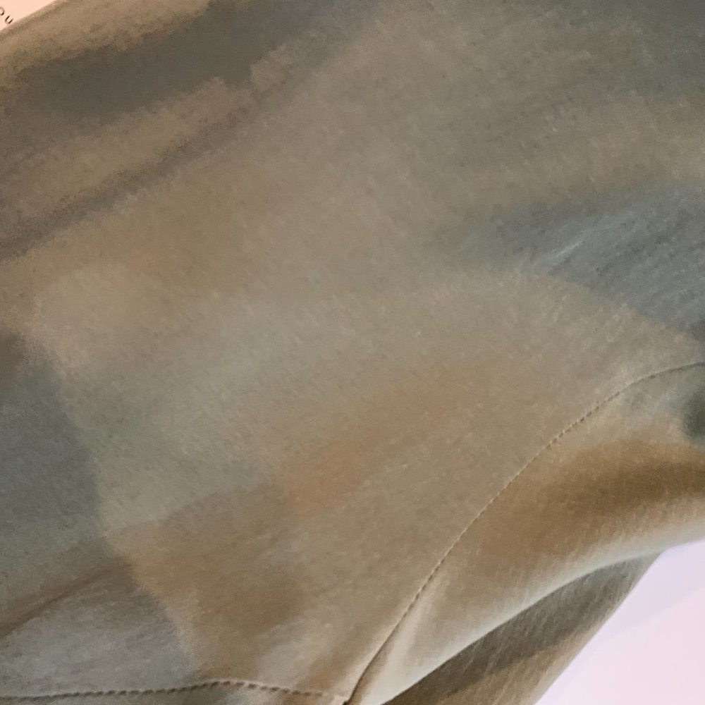 BRUNELLO CUCINELLI GREEN SILK DRESS SHIRT W/ JEWEL - Picture 7 of 7